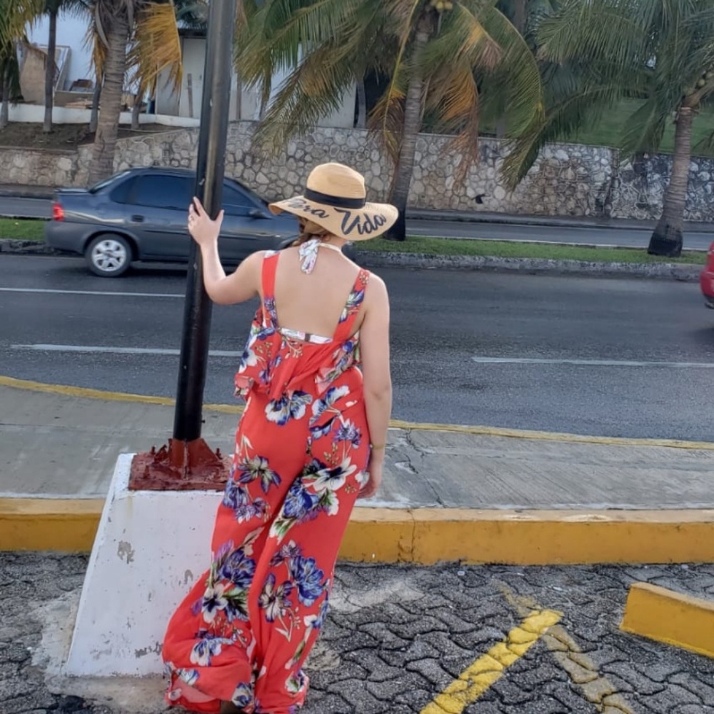 Traje size M